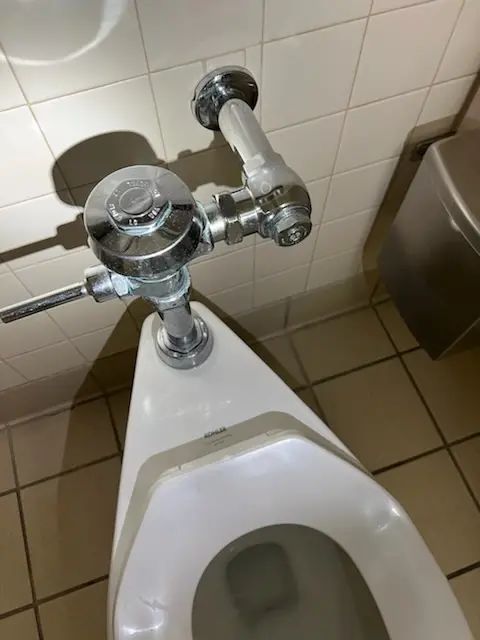 Fixture installation and repair for Garbage Disposal in Holtzinger